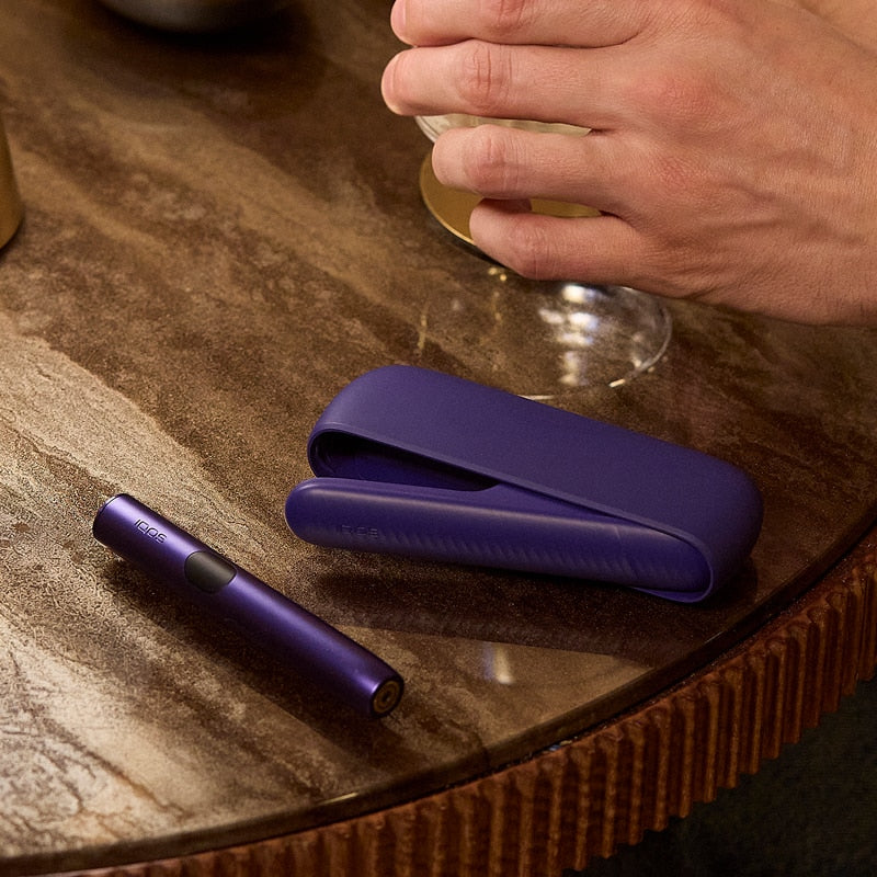 IQOS ILUMA i Morado Eléctrico